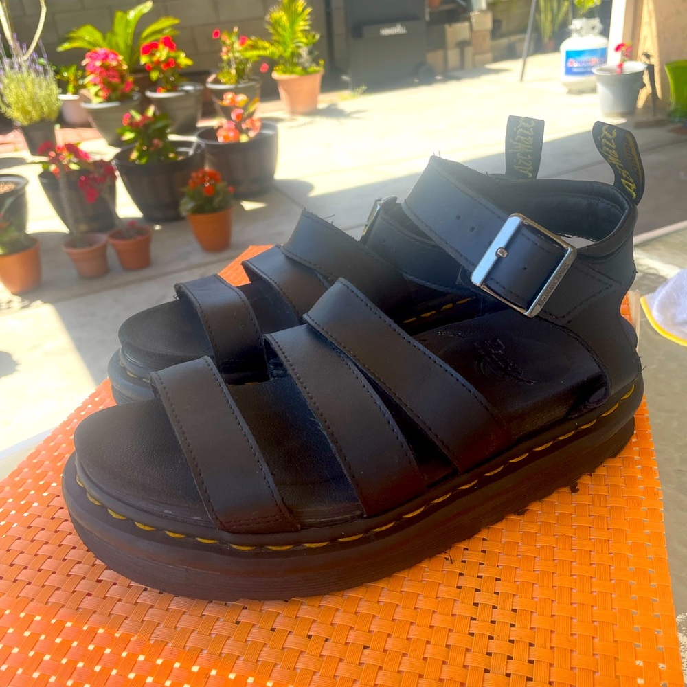 Doc sandals